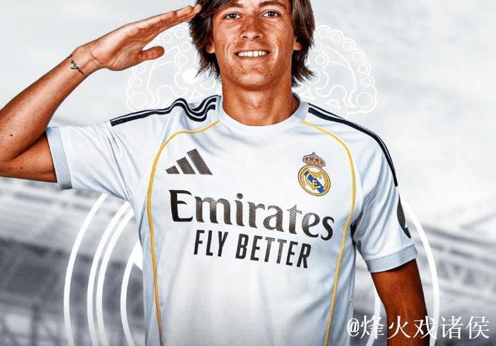 皇马官宣今夏重磅引援:5000万欧签下22岁A费,与曼联共享转会红利 皇马官宣今夏重磅引援:5000万欧签下22岁A费,与曼联共享转会红利